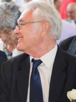 J�zsef, 78 �ves t�rskeres� f�rfi, Pilissz�nt�