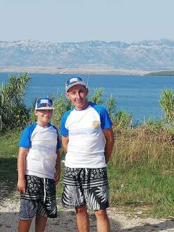 Attila, 53 �ves t�rskeres� f�rfi, Tatab�nya