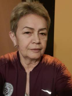 Erzsebet Agota, 69 �ves t�rskeres� n�, Cs�voly