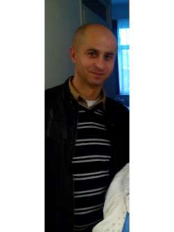 L�szl�, 44 �ves t�rskeres� f�rfi, S�rospatak