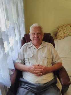 Lajos, 80 �ves t�rskeres� f�rfi, Tarpa