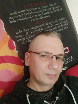 Andr�s, 49 �ves lakhegyi t�rskeres� f�rfi