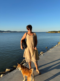 �va, 64 �ves t�rskeres� n�, Budapest