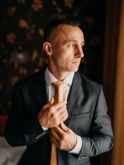 Csaba, 51 �ves t�rskeres� f�rfi, G�taland