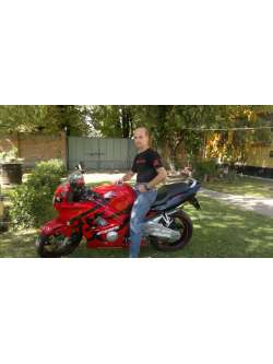 J�nos, 60 �ves kisteleki t�rskeres� f�rfi