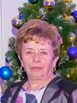 Marika, 65 �ves t�rskeres� n�, B�csa