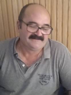 S�ndor, 63 �ves t�rskeres� f�rfi, �cstesz�r