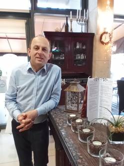 Róbert, 51 éves társkereső férfi, Ács