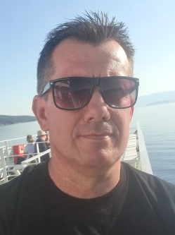 Attila, 51 �ves t�rskeres� f�rfi, Kiskunf�legyh�za