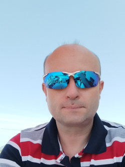 R�bert, 47 �ves t�rskeres� f�rfi, Tormaf�lde