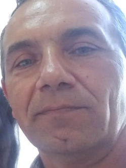 Tibi, 49 �ves t�rskeres� f�rfi, Makkoshotyka