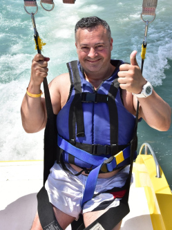 Janos, 51 �ves t�rskeres� f�rfi, Sopronhorp�cs