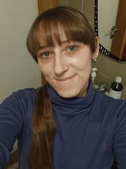 Aranka, 46 �ves t�rskeres� n�, Gy�r