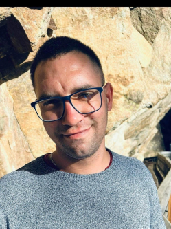 Zsolt, 34 �ves t�rskeres� f�rfi, H�v�z