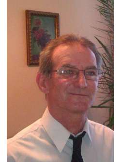 K�roly, 68 �ves t�rskeres� f�rfi, Esztergom