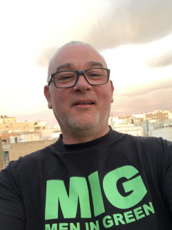 Roland, 51 �ves ny�regyh�zi t�rskeres� f�rfi