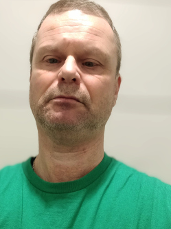 Iv�n, 54 �ves t�rskeres� f�rfi, Szombathely