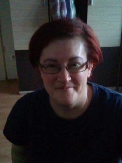 Ica, 41 �ves t�rskeres� n�, Hajd�b�sz�rm�ny
