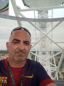 Attila, 47 �ves t�rskeres� f�rfi, P�tf�rd�