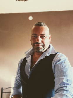 Zsolt, 41 �ves t�rskeres� f�rfi, Szolnok