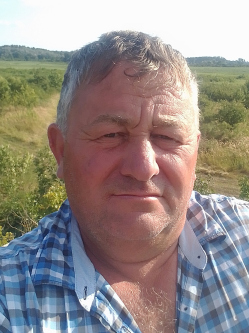 Zoltan, 56 �ves t�rskeres� f�rfi, Biharugra