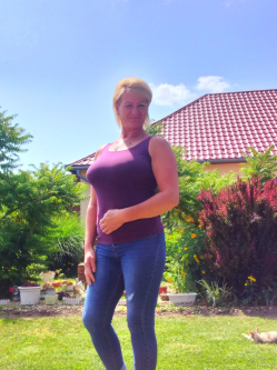 T�nde, 44 �ves t�rskeres� n�, Ibr�ny