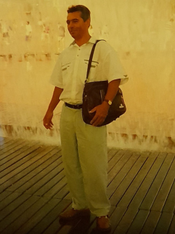 Gy�rgy, 74 �ves t�rskeres� f�rfi, Duna�jv�ros