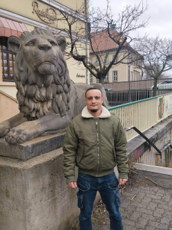 D�niel, 35 �ves szalkszentm�rtoni t�rskeres� f�rfi