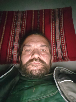 S�ndor, 51 �ves t�rskeres� f�rfi, Kunszentm�rton