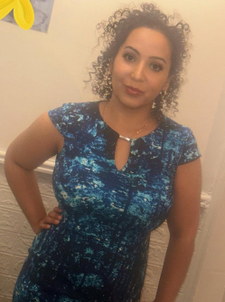 Reni, 33 �ves t�rskeres� n�, Miskolc