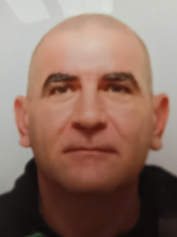 Szabi, 53 �ves t�rskeres� f�rfi, Gyula