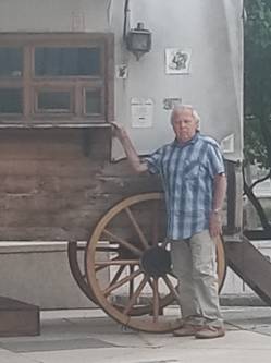 Zolt�n, 71 �ves t�rskeres� f�rfi, Sitke