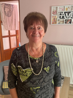Borb�la, 74 �ves t�rskeres� n�, S�toralja�jhely