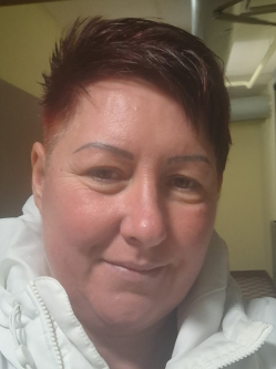 Orsolya, 48 �ves soproni t�rskeres� n�