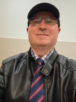 Attila, 60 �ves t�rskeres� f�rfi, Balatonendr�d