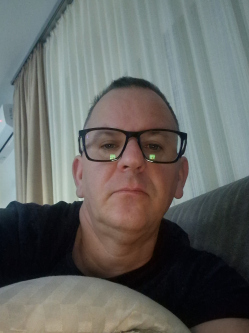 Csaba, 48 éves társkereső férfi, Sopron