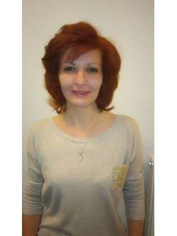 Szilvia, 50 �ves monori t�rskeres� n�