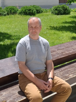 Imre, 55 �ves t�rskeres� f�rfi, Debrecen