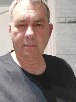 Gyuri, 66 �ves t�rskeres� f�rfi, Szigethalom