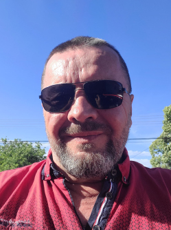 TAM�S, 63 �ves t�rskeres� f�rfi, Dunaf�ldv�r