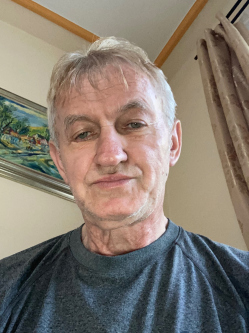 Tibor, 60 �ves debreceni t�rskeres� f�rfi