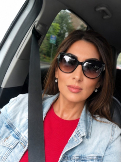 Zita, 48 �ves t�rskeres� n�, Dunakeszi