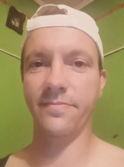 J�zsef, 41 �ves t�rskeres� f�rfi, �zd