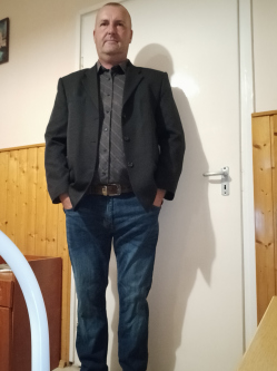 Péter, 46 éves társkereső férfi, Csipkerek
