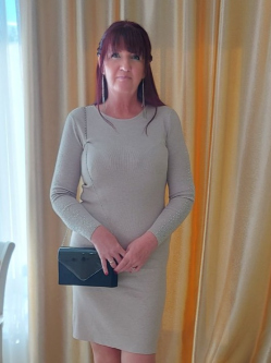 Krisztina, 57 �ves g�di t�rskeres� n�