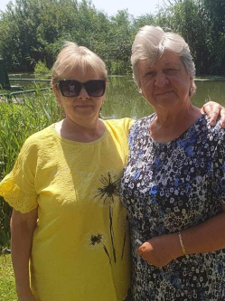 Joli, 68 �ves szombathelyi t�rskeres� n�