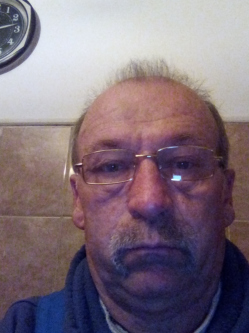 J�nos, 62 �ves t�rskeres� f�rfi, Simontornya