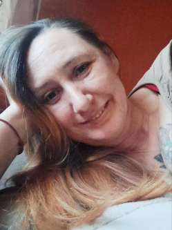 Tilda, 46 �ves t�rskeres� n�, Mosonmagyar�v�r