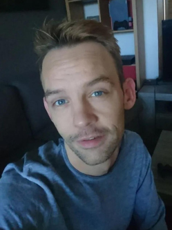 Bertalan, 31 �ves t�rskeres� f�rfi, Veszpr�m