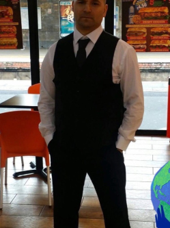 Zsolt, 48 �ves t�rskeres� f�rfi, London (City of London)